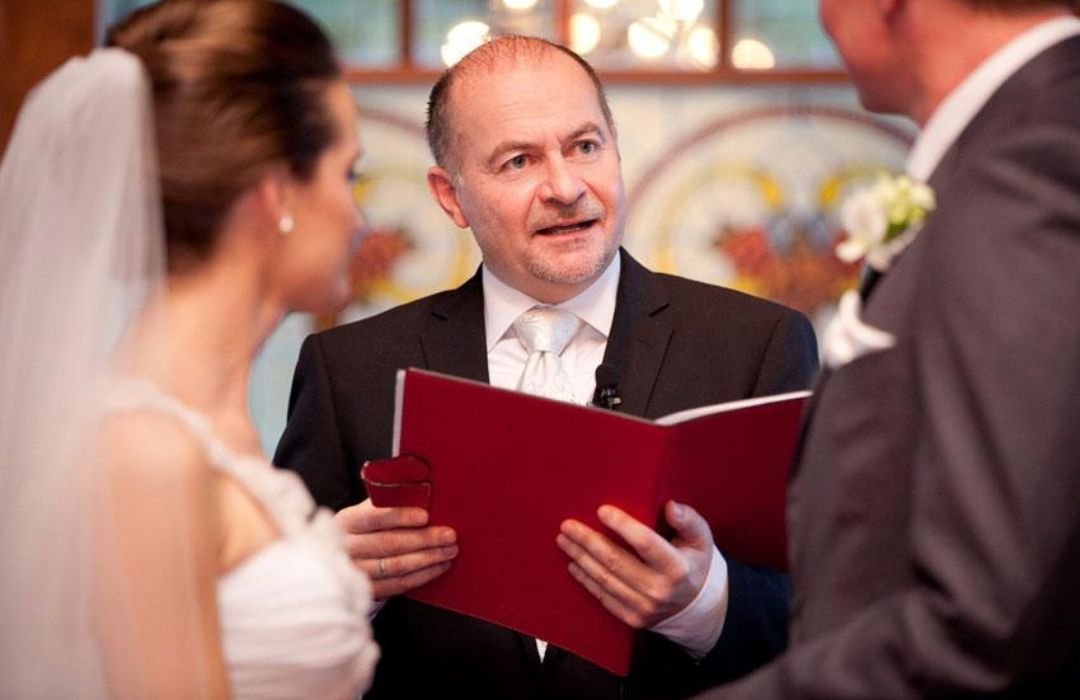 Wedding officiant in Winnipeg providing guidance on marriage license requirements