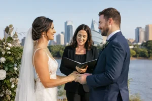 Read more about the article Personalized Wedding Ceremony Winnipeg Couples Love
